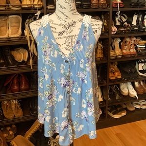 COPY - Guess boho top.  Size S